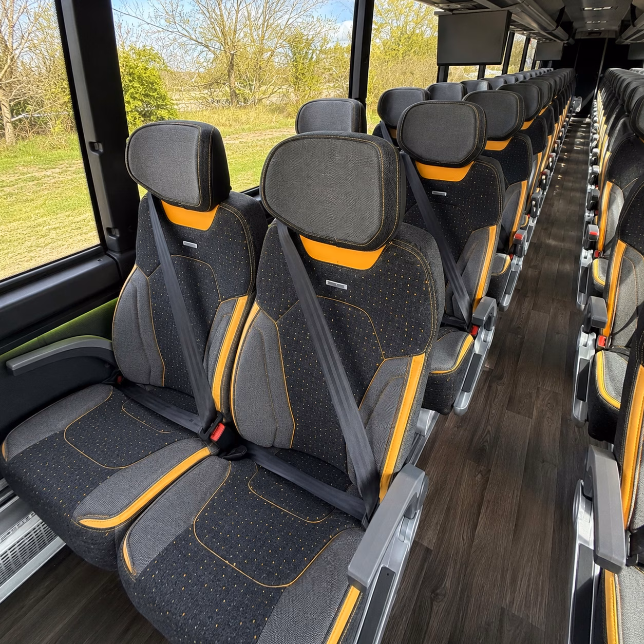 sports team fan charter bus rentals in sparks